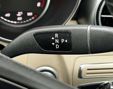 Mercedes-Benz C Class 2.1 C220 Sport Premium Bluetec Auto 4dr 65