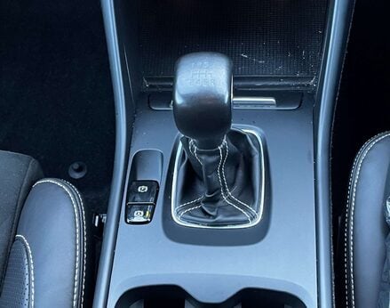 Volvo XC40 1.5 XC40 R-Design T3 5dr 45