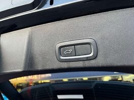 Volvo XC40 1.5 XC40 R-Design T3 5dr 61