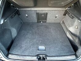 Volvo XC40 1.5 XC40 R-Design T3 5dr 58