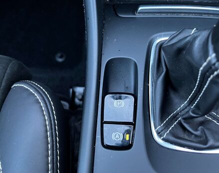 Volvo XC40 1.5 XC40 R-Design T3 5dr 43