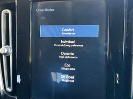 Volvo XC40 1.5 XC40 R-Design T3 5dr 39