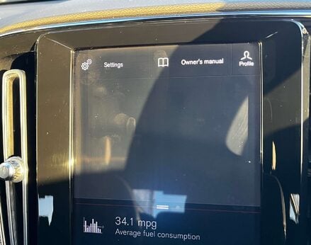 Volvo XC40 1.5 XC40 R-Design T3 5dr 28