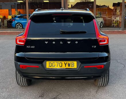 Volvo XC40 1.5 XC40 R-Design T3 5dr 6