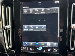 Volvo XC40 1.5 XC40 R-Design Pro T3 Auto 5dr 33