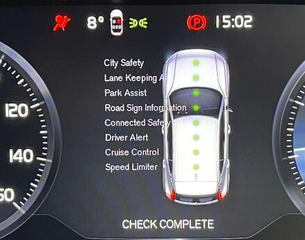 Volvo XC40 1.5 XC40 R-Design Pro T3 Auto 5dr 24