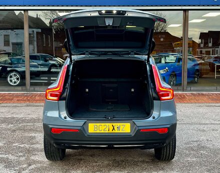 Volvo XC40 1.5 XC40 R-Design Pro T3 Auto 5dr 64