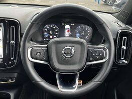 Volvo XC40 1.5 XC40 R-Design Pro T3 Auto 5dr 20