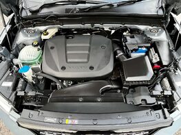Volvo XC40 1.5 XC40 R-Design Pro T3 Auto 5dr 7
