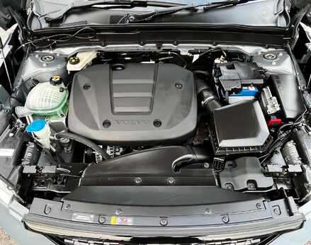 Volvo XC40 1.5 XC40 R-Design Pro T3 Auto 5dr 7