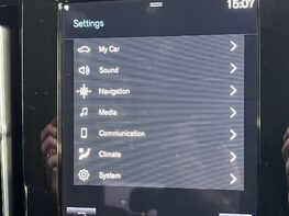 Volvo XC40 1.5 XC40 R-Design Pro T3 Auto 5dr 38