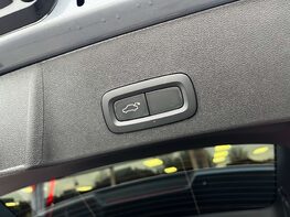 Volvo XC40 1.5 XC40 R-Design Pro T3 Auto 5dr 69