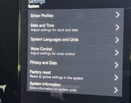 Volvo XC40 1.5 XC40 R-Design Pro T3 Auto 5dr 40