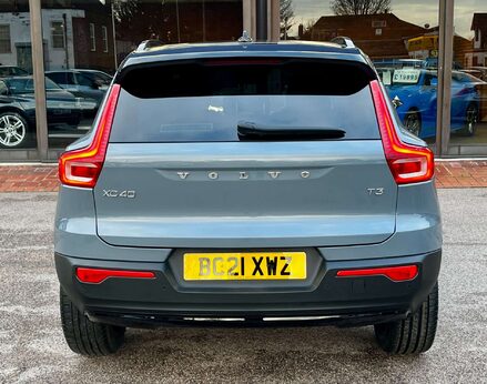 Volvo XC40 1.5 XC40 R-Design Pro T3 Auto 5dr 6