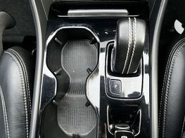 Volvo XC40 1.5 XC40 R-Design Pro T3 Auto 5dr 49