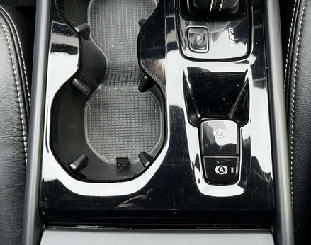 Volvo XC40 1.5 XC40 R-Design Pro T3 Auto 5dr 50