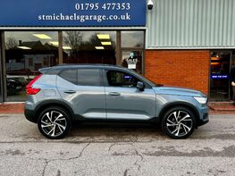 Volvo XC40 1.5 XC40 R-Design Pro T3 Auto 5dr 10