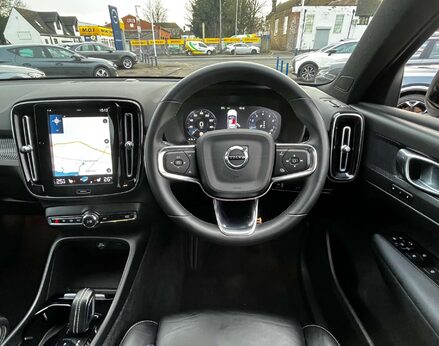 Volvo XC40 1.5 XC40 R-Design Pro T3 Auto 5dr 19