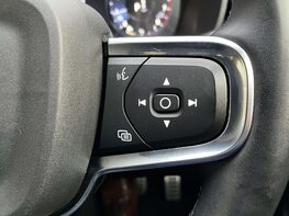 Volvo XC40 1.5 XC40 R-Design Pro T3 Auto 5dr 53