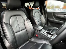 Volvo XC40 1.5 XC40 R-Design Pro T3 Auto 5dr 59