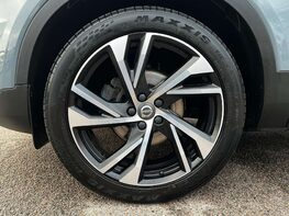 Volvo XC40 1.5 XC40 R-Design Pro T3 Auto 5dr 12