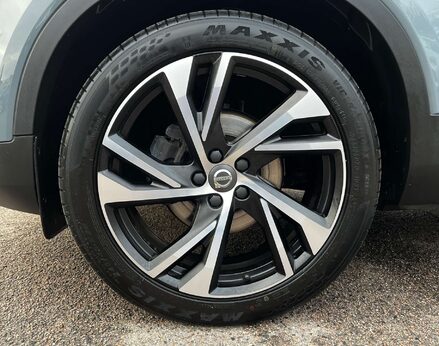 Volvo XC40 1.5 XC40 R-Design Pro T3 Auto 5dr 12