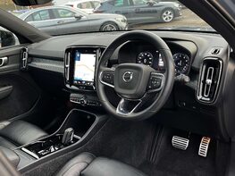 Volvo XC40 1.5 XC40 R-Design Pro T3 Auto 5dr 18