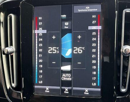 Volvo XC40 1.5 XC40 R-Design Pro T3 Auto 5dr 32