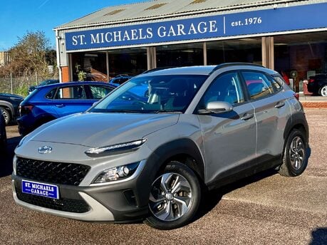 Hyundai KONA 1.6 Kona SE Connect GDi HEV Semi-Auto 5dr
