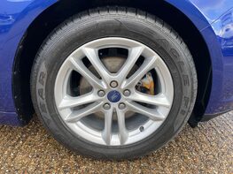 Ford Mondeo 2.0 Mondeo Titanium TDCI 5dr 15