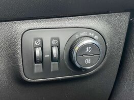 Vauxhall Corsa 1.4 Corsa Energy 5dr 41