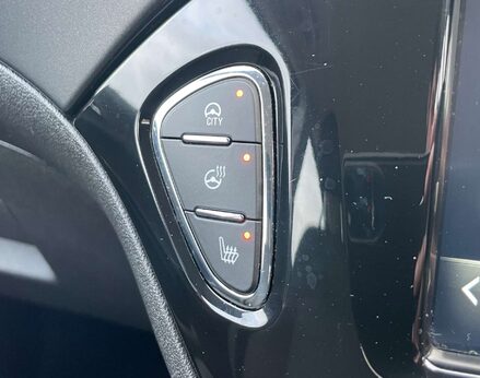 Vauxhall Corsa 1.4 Corsa Energy 5dr 32