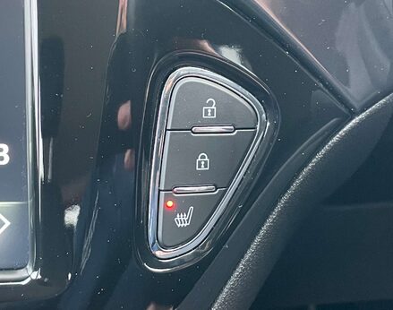 Vauxhall Corsa 1.4 Corsa Energy 5dr 33