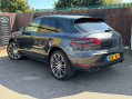 Porsche Macan 2.0 Macan Semi-Auto 4WD 5dr 3