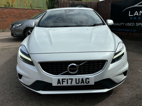 Volvo V40 2.0 V40 R-Design Nav+ D3 5dr 12