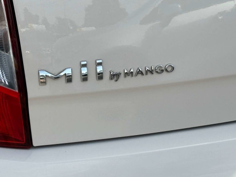 SEAT Mii 1.0 Mii by Mango 5dr 25