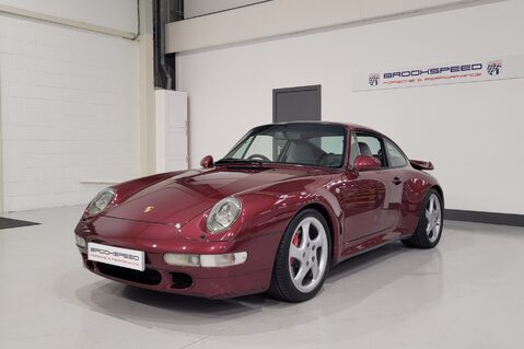 Porsche 911 TURBO 1
