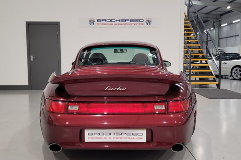 Porsche 911 TURBO 4