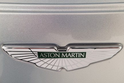 Aston Martin Vantage V8 Sportshift II 26
