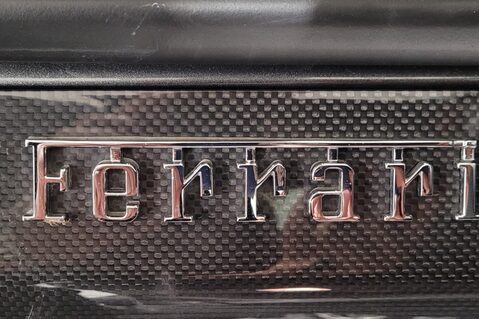 Ferrari 458 ITALIA DCT 22