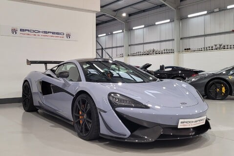McLaren 570S V8 SSG Technical Data
