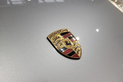 Porsche 911 CARRERA 4 TIPTRONIC S 31