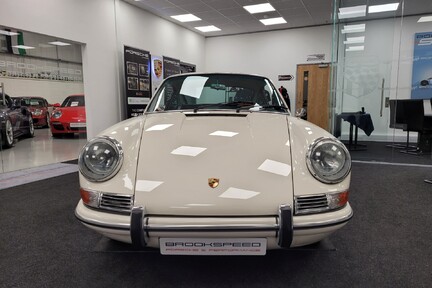 Porsche 912 SWB Coupe LHD 6