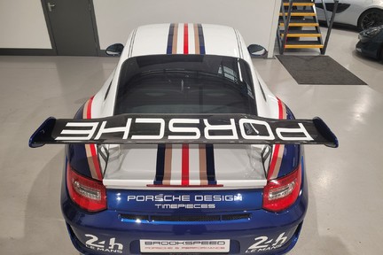Porsche 911 CARRERA 4S 11