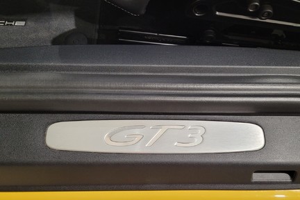 Porsche 911 GT3 PDK 44