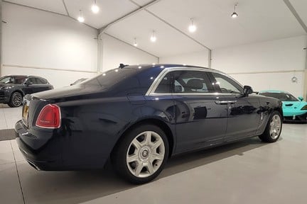 Rolls-Royce Ghost V12 EWB 7