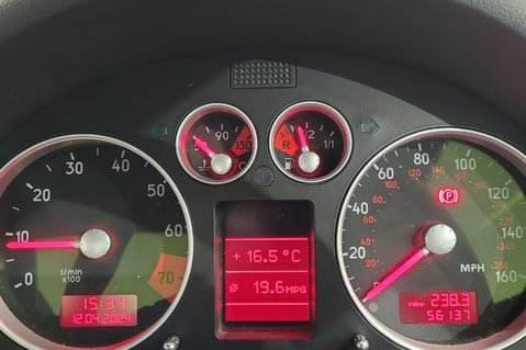 Audi TT QUATTRO SPORT 12
