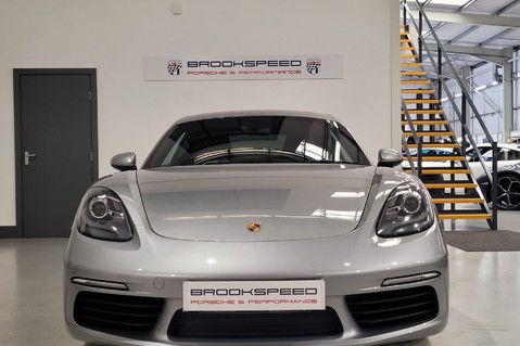 Porsche 718 CAYMAN PDK 8