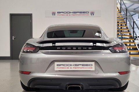 Porsche 718 CAYMAN PDK 4