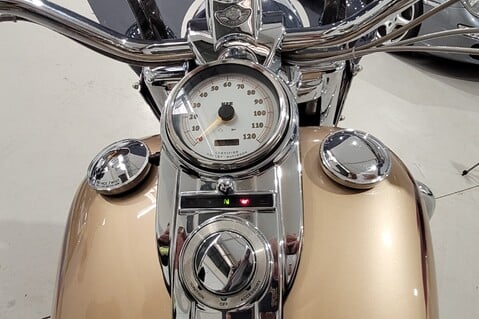 Harley-Davidson Cvo Road King 10